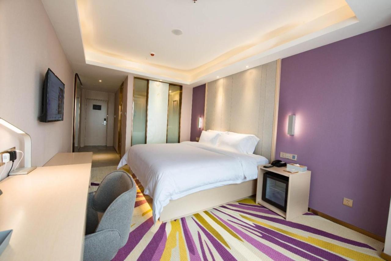 Lavande Hotel Luzhou Bbq New World Εξωτερικό φωτογραφία